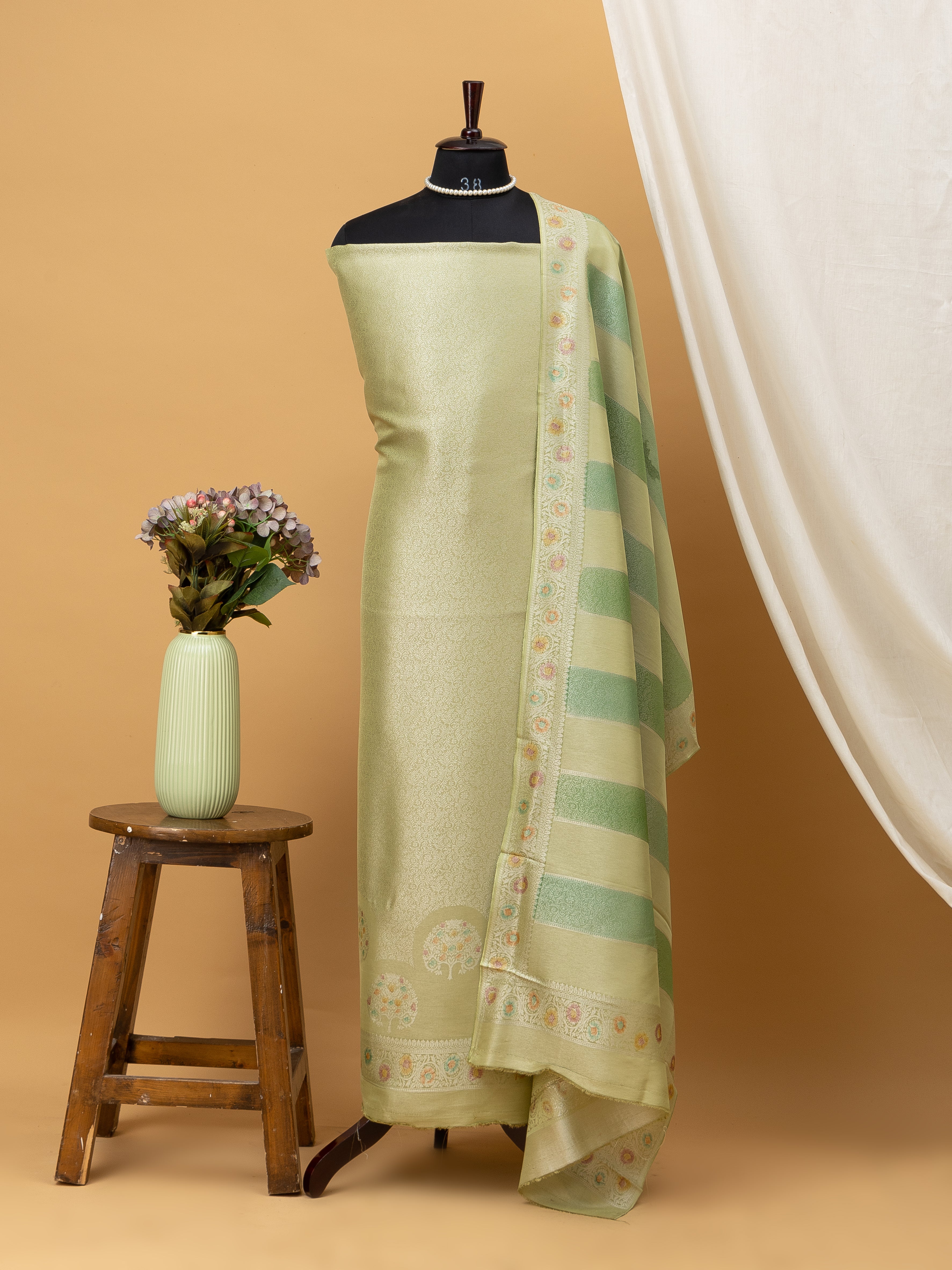 Banarasi Rangkat Suit