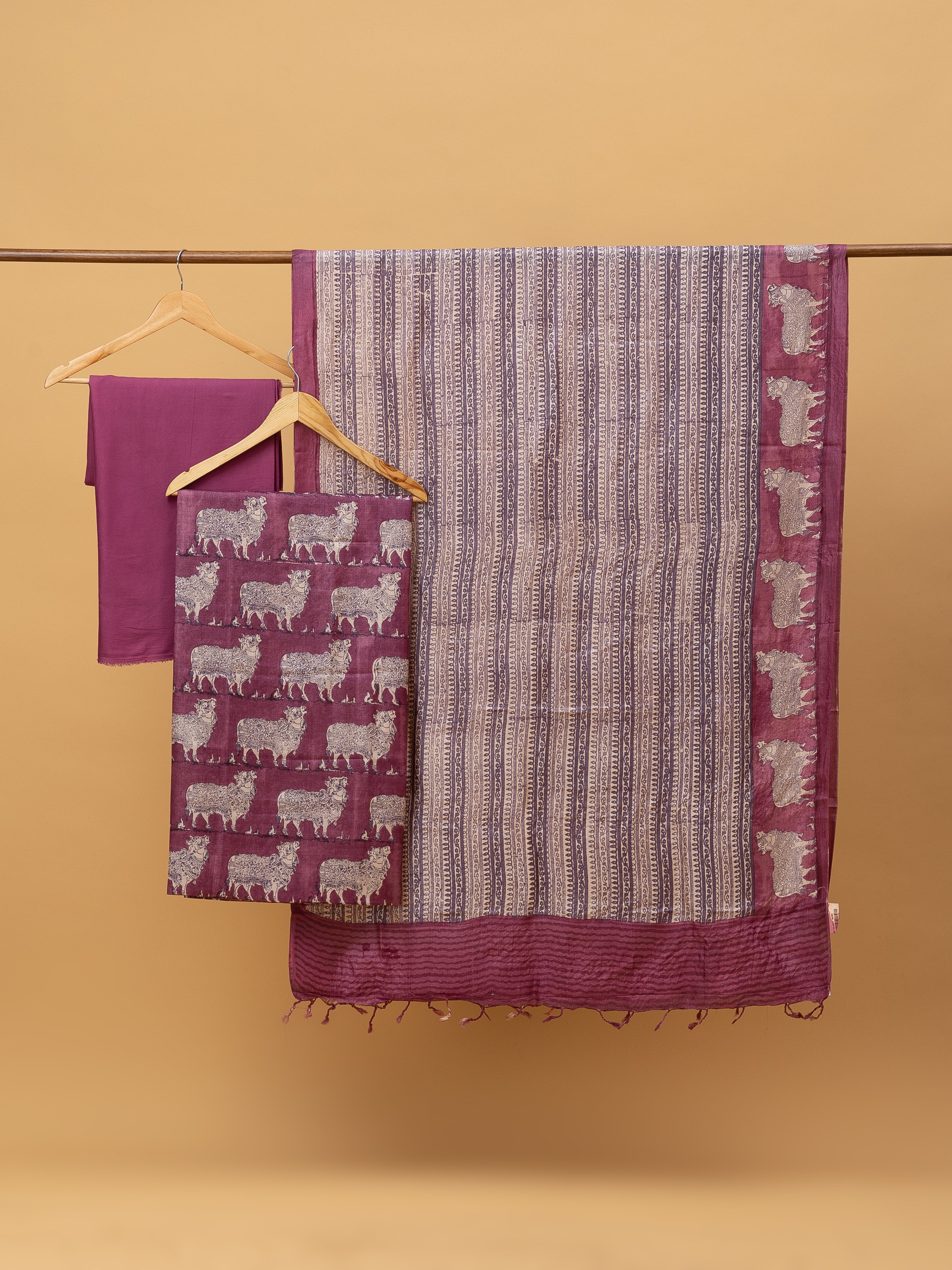 Tusser Nandi Printed Suit
