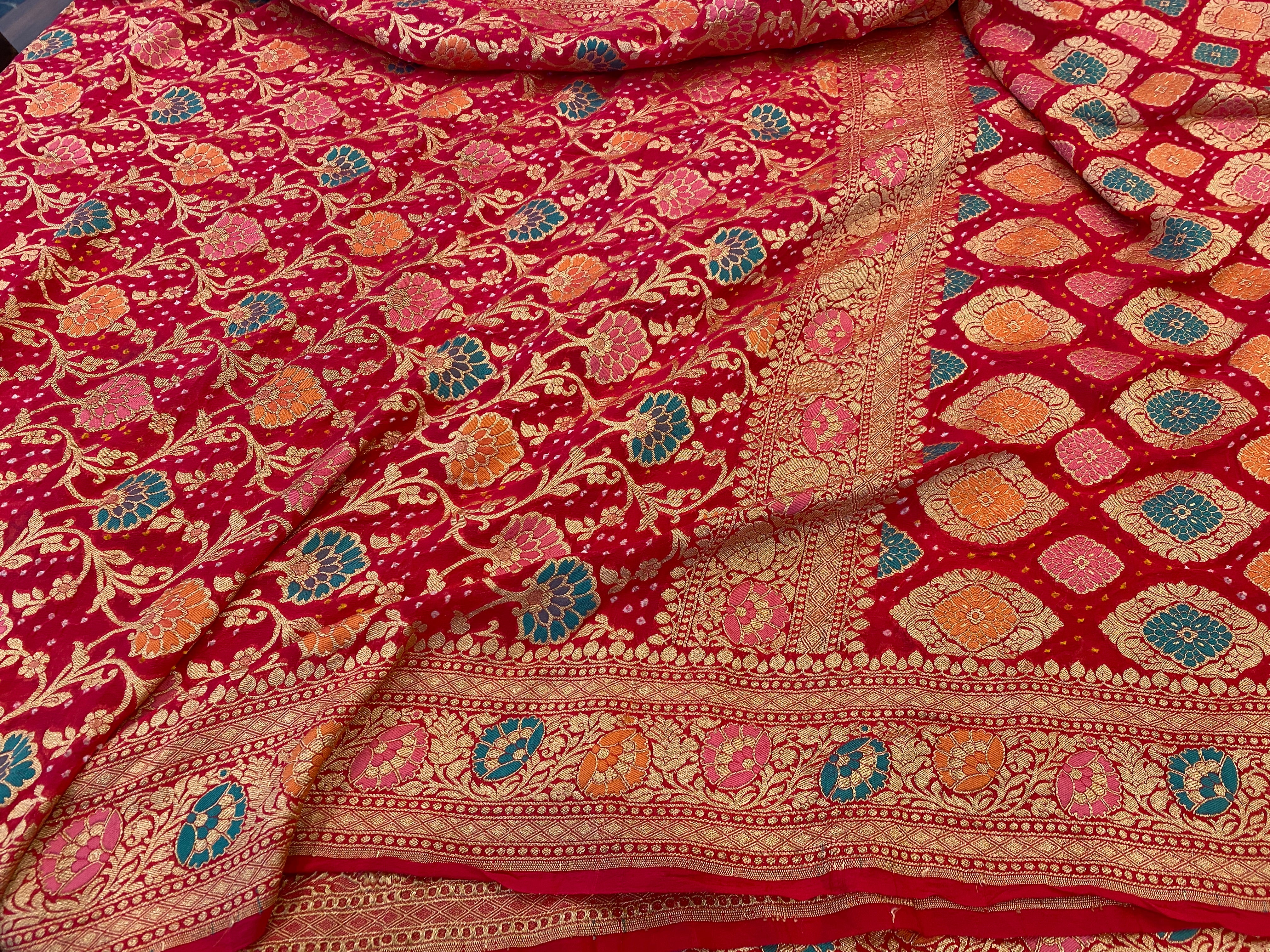 Banarasi Meenakari Banadhani Saree