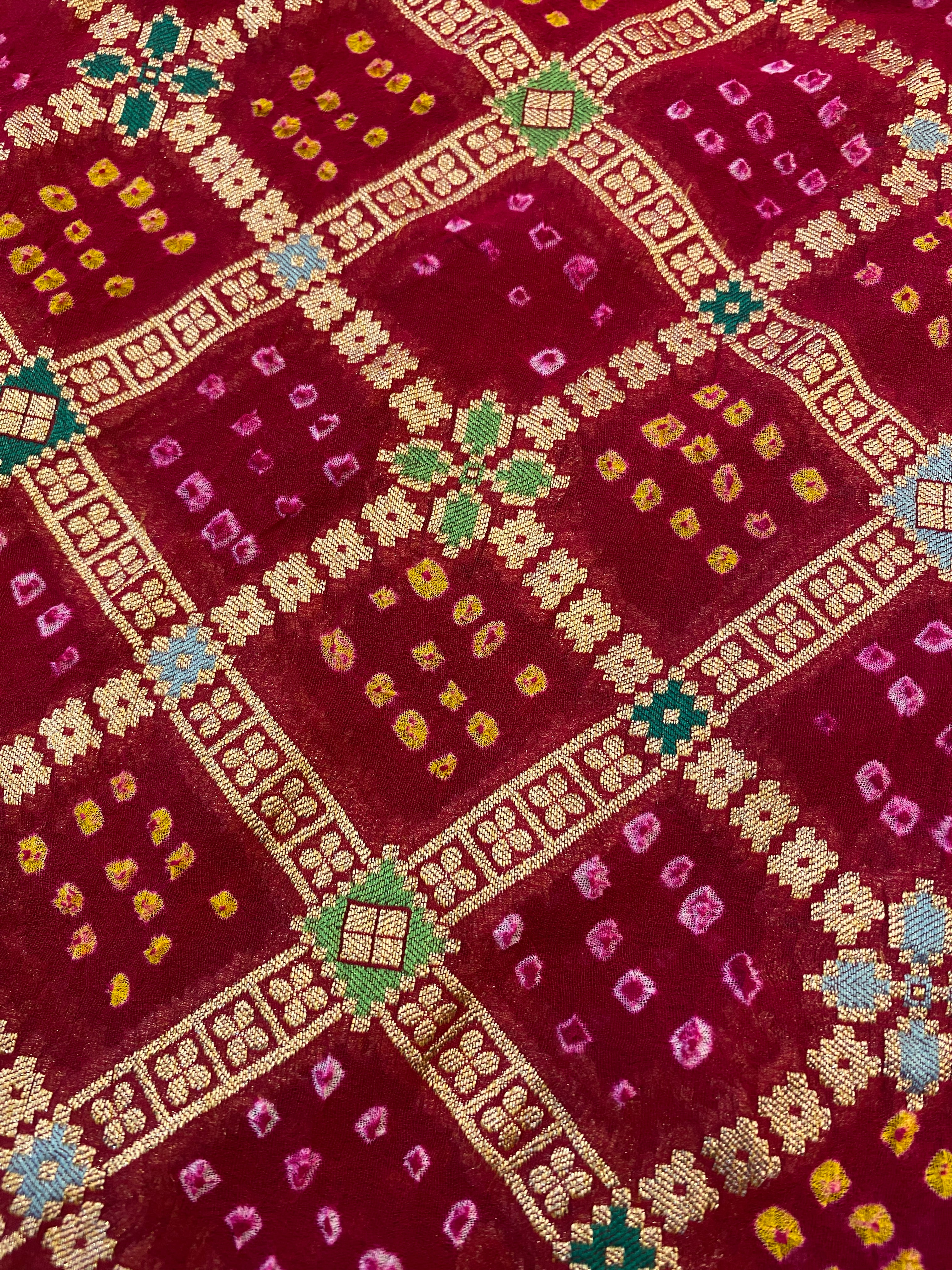 Banarasi Banadhani meenakari saree