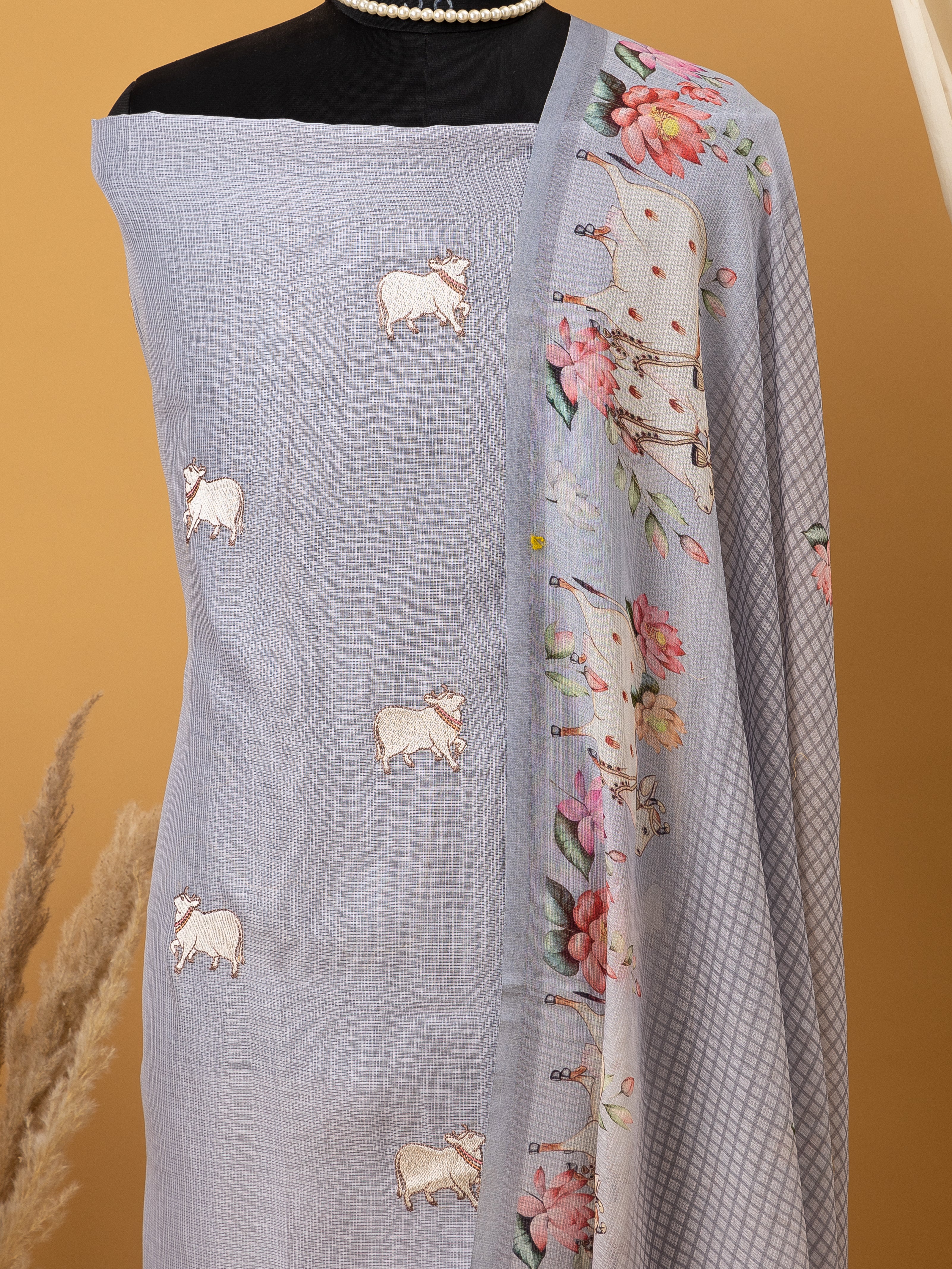 MulMul Kota Suit Neck Design