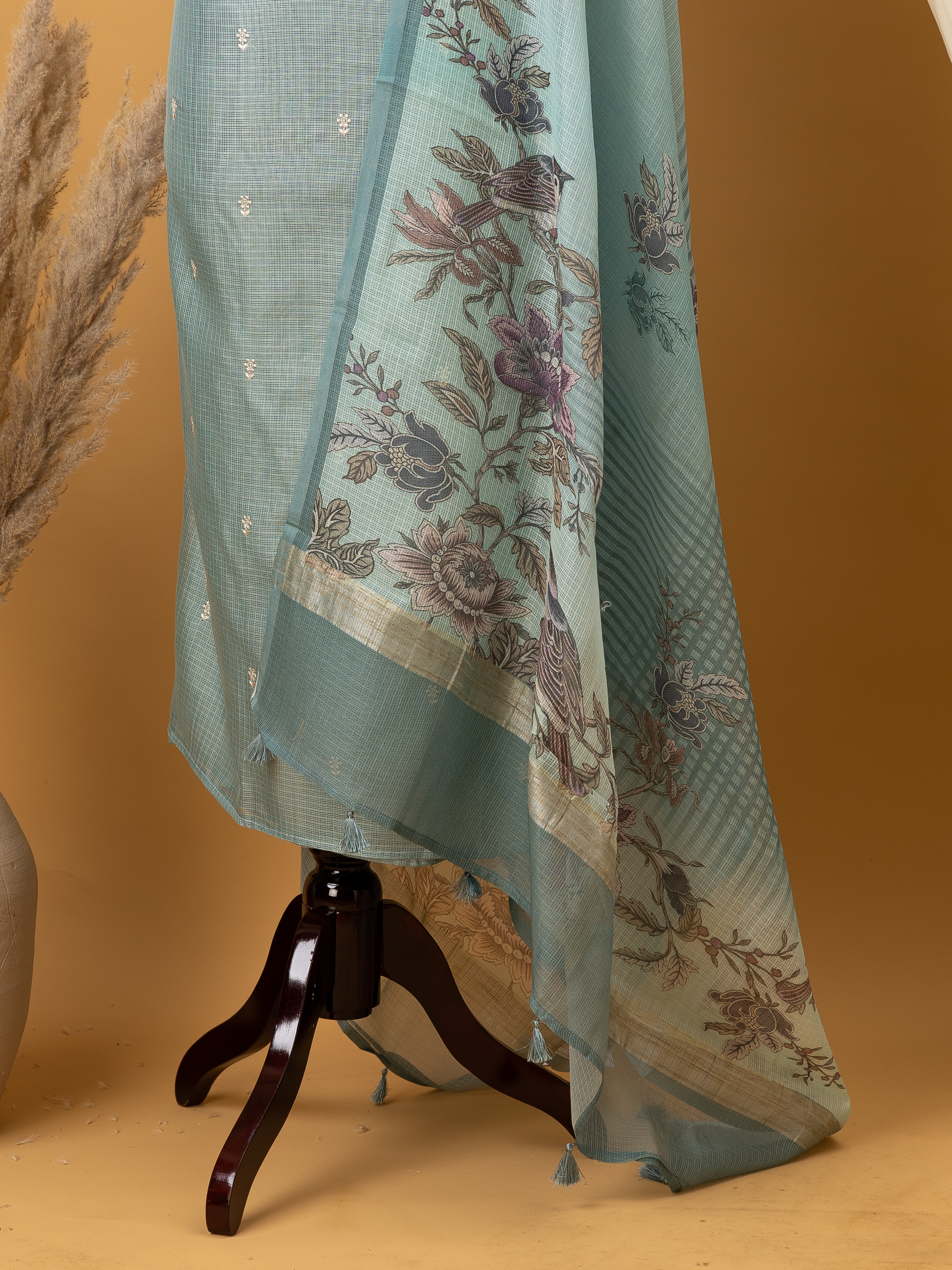 MulMul Kota Suit Neck Design