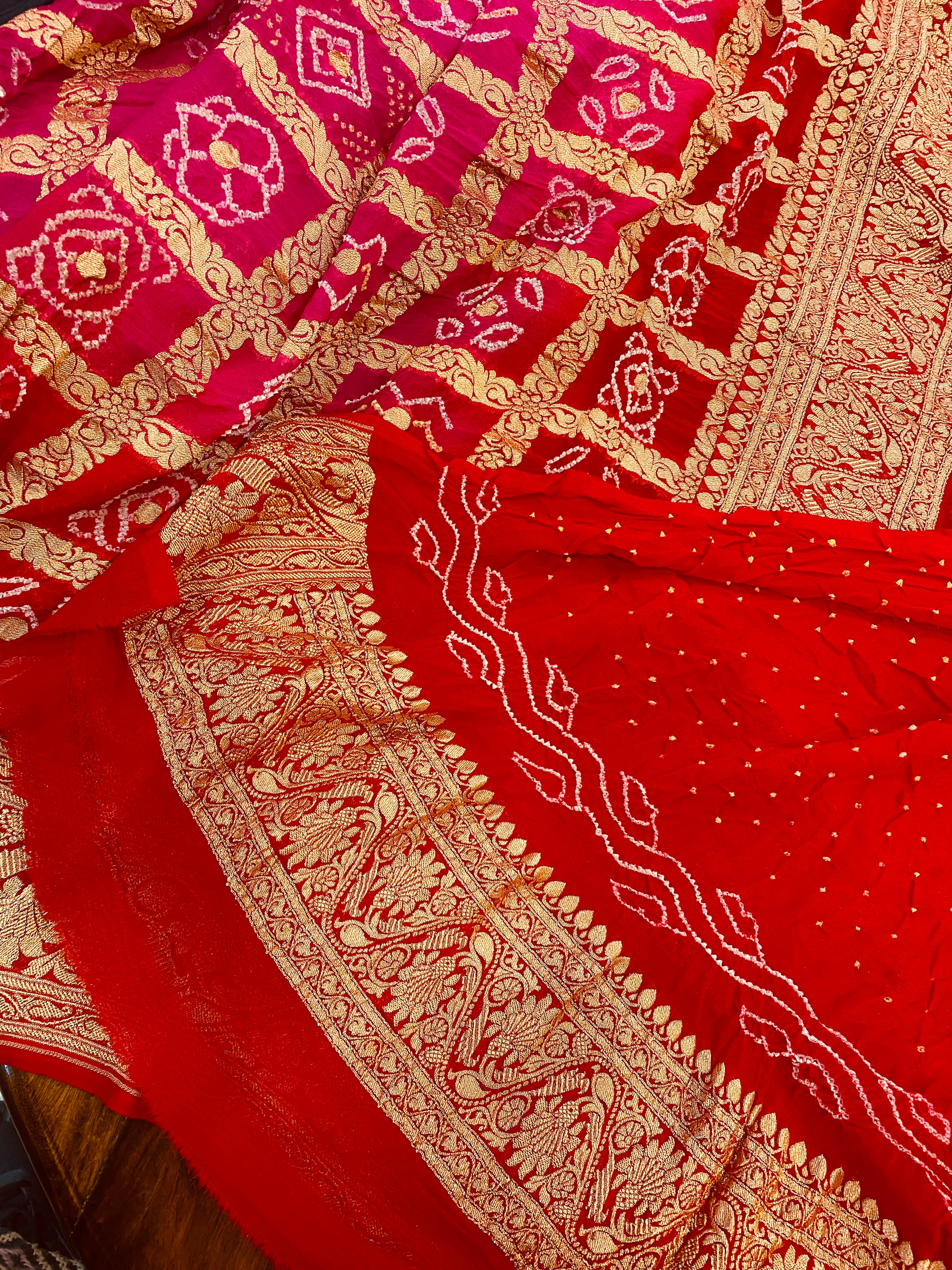 Khaddi Georgette Bandhani saree