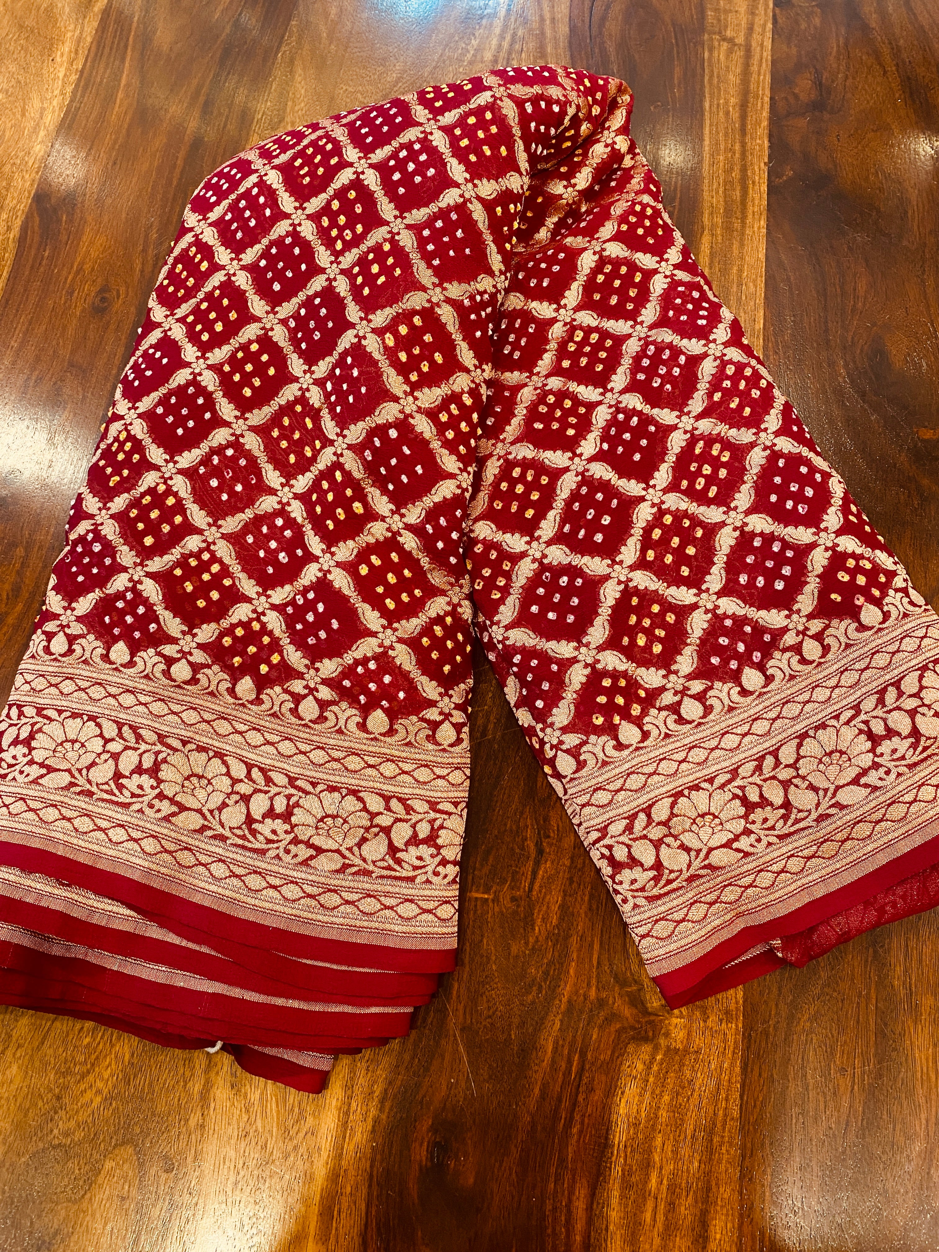 Banarasi Bandhani Saree
